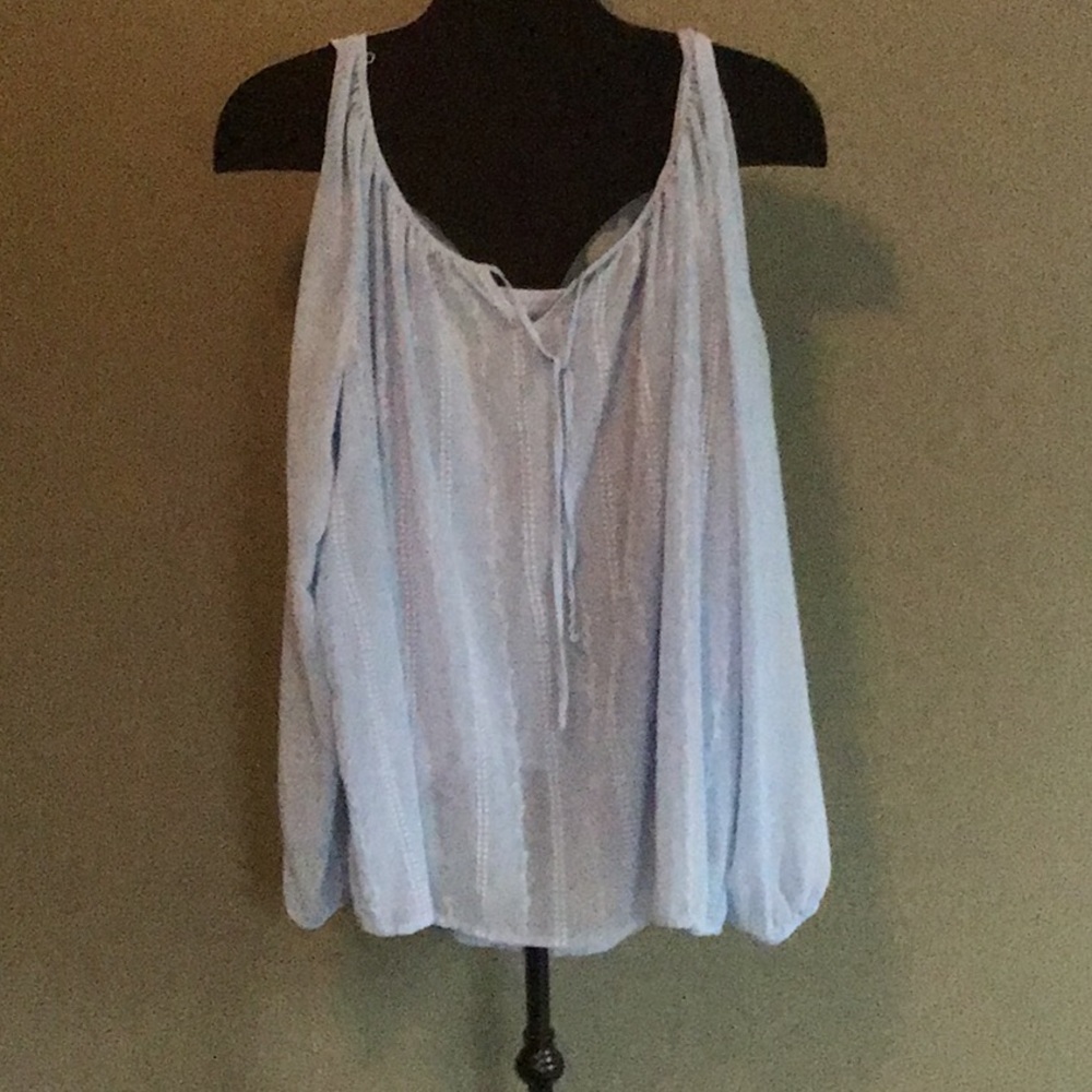 Blouse cold Shoulder